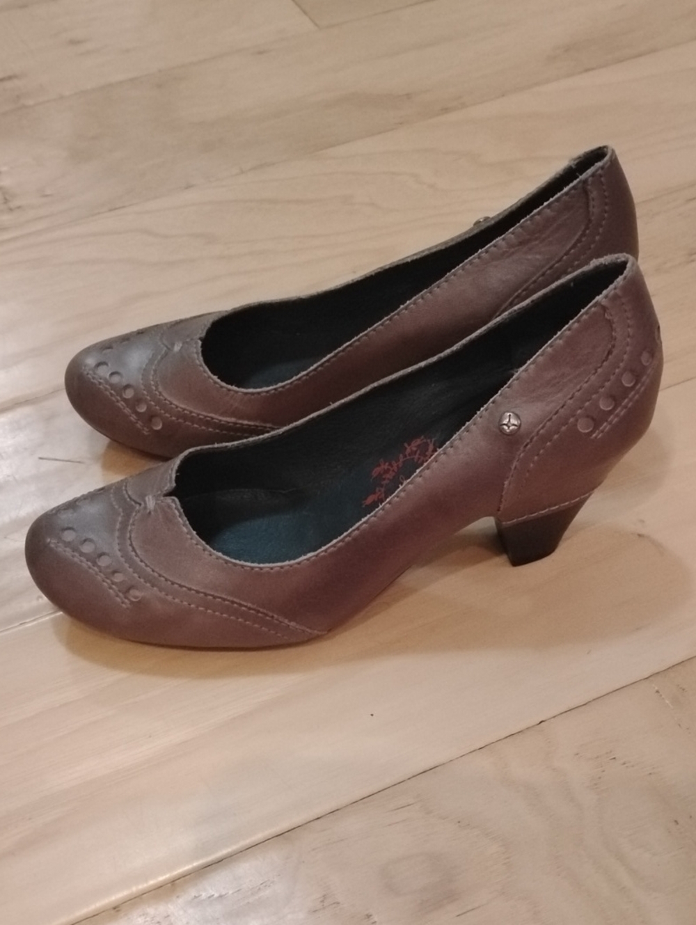 PIKOLINOS Brown Low Heel Brogue Pumps